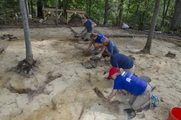 Mount Vernon archaeologists and volunteers excavate during the Slave Cemetery Survey.