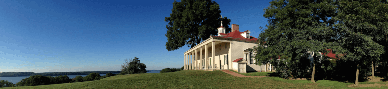 Landscape view of the Mount Vernon Mansion